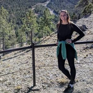 Meet your Posher, Leah